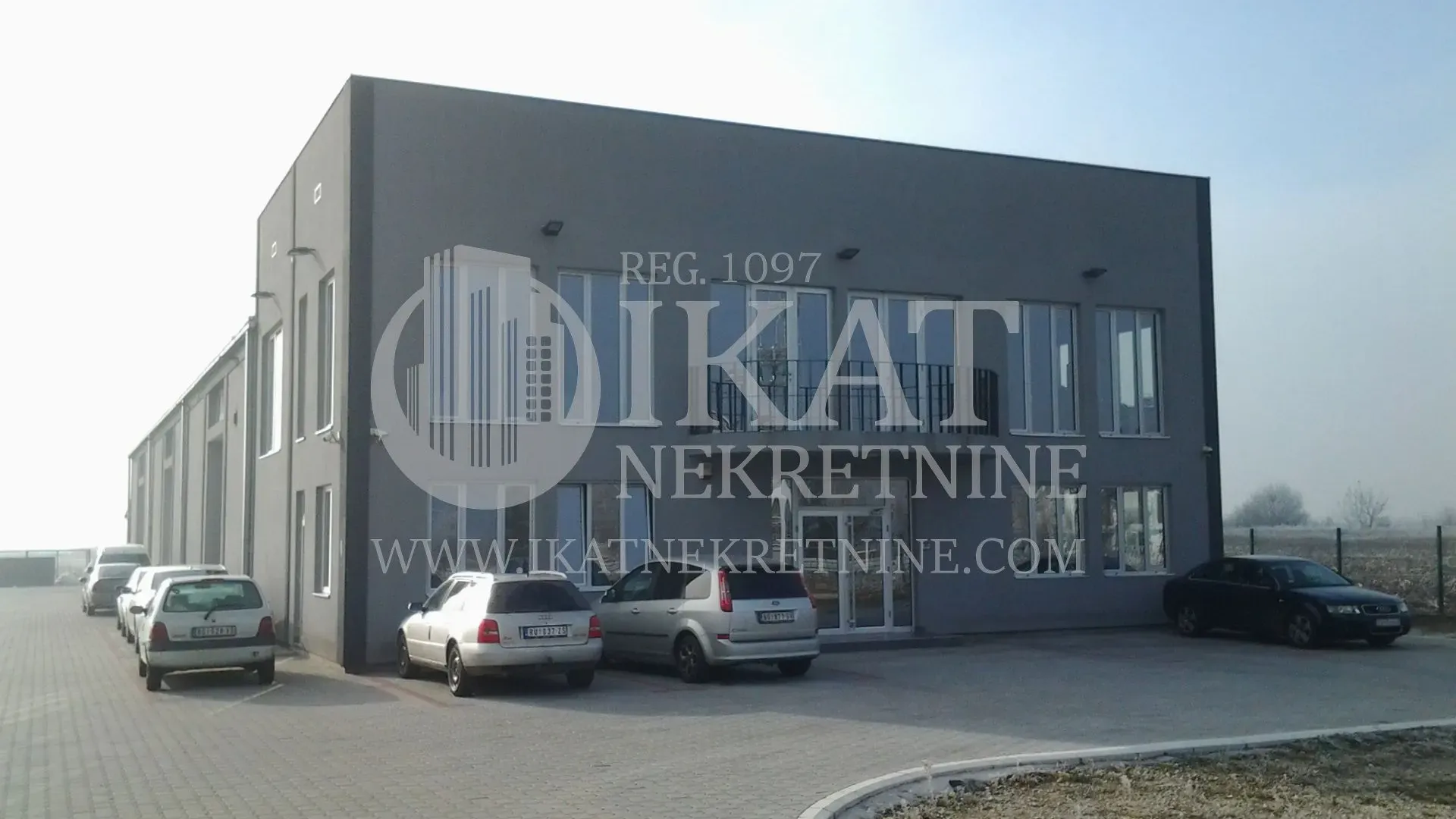 Sale, office space, 1045m², Karlovčić, Pećinci
