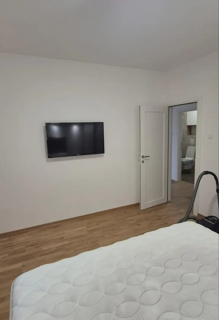 Rent, house, 135m², Murtovina, Podgorica