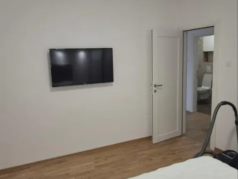 Rent, house, 135m², Murtovina, Podgorica - image 8
