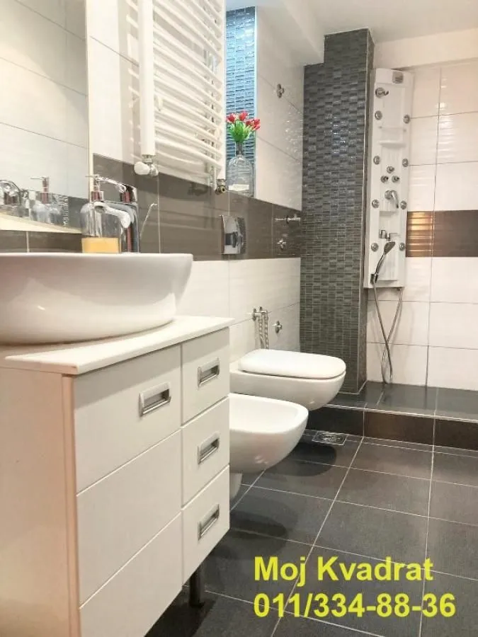 Sale, two bedroom apartment, 83m², Autokomanda, Voždovac Sve Podlokacije