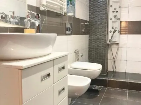 Sale, two bedroom apartment, 83m², Autokomanda, Voždovac Sve Podlokacije - image 9