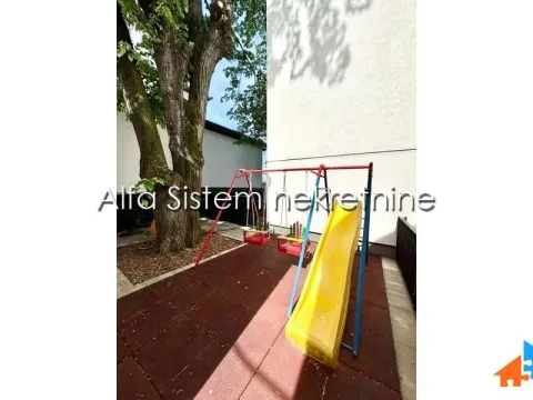 Rent, apartment, 200m², Savski Venac, Beograd - image 31