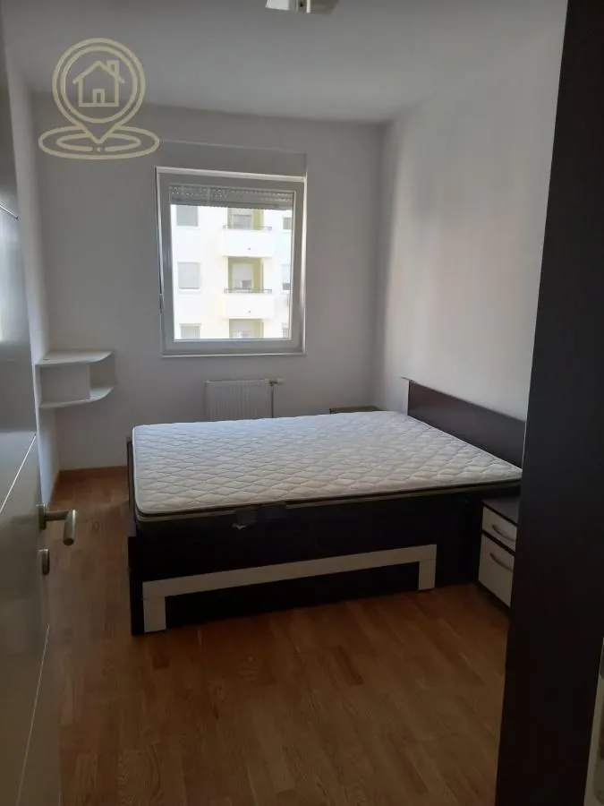 Prodaja, stan, 60m², Bulevar Oslobodjenja, Novi Sad Sve Podlokacije