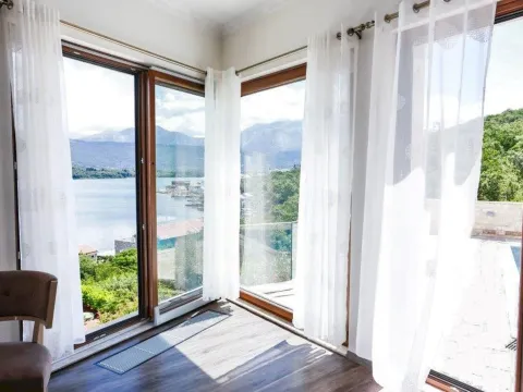 Sale, house, 517m², Kotor, Crna Gora - image 24