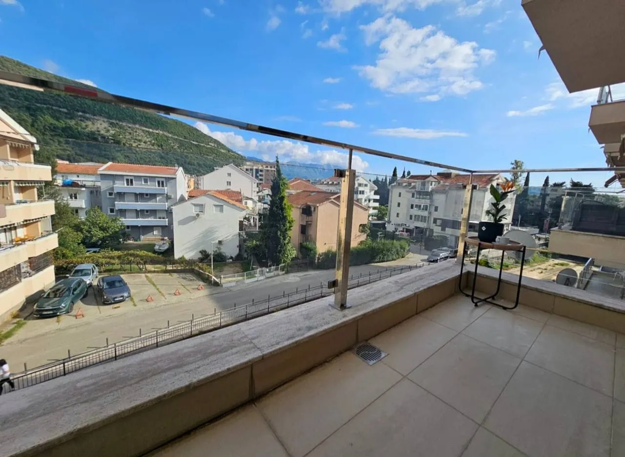 Sale, three bedroom apartment, 86m², Budva, Crna Gora