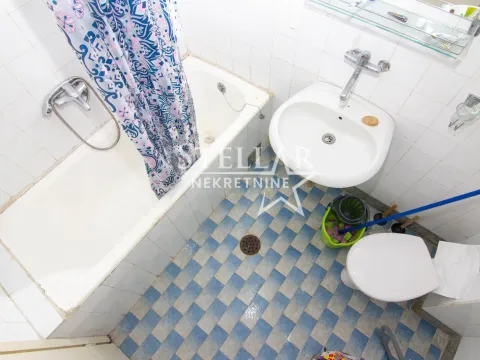 Izdavanje, dvosoban stan, 80m², Gintaš, Podgorica - image 3