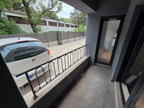 Prodaja, jednosoban stan, 49m², Zagorič, Podgorica - image 9