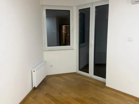 Rent, two bedroom apartment, 41m², Sajmište, Novi Sad - image 2