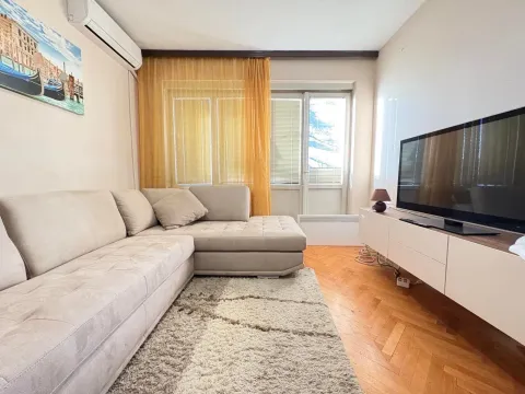 Stan in Autobuska stanica