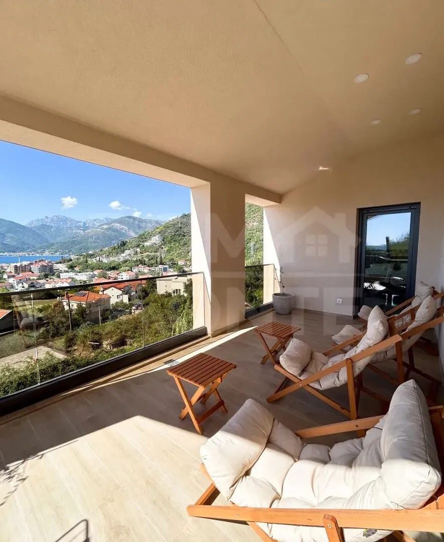 Rent, house, 130m², Tivat, Crna Gora