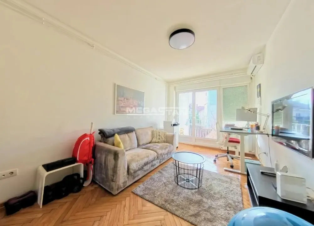 Prodaja, dvosoban stan, 52m², Kalenić Pijaca, Vračar Sve Podlokacije