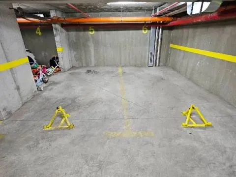 Parking garaža in Cvetkova Pijaca