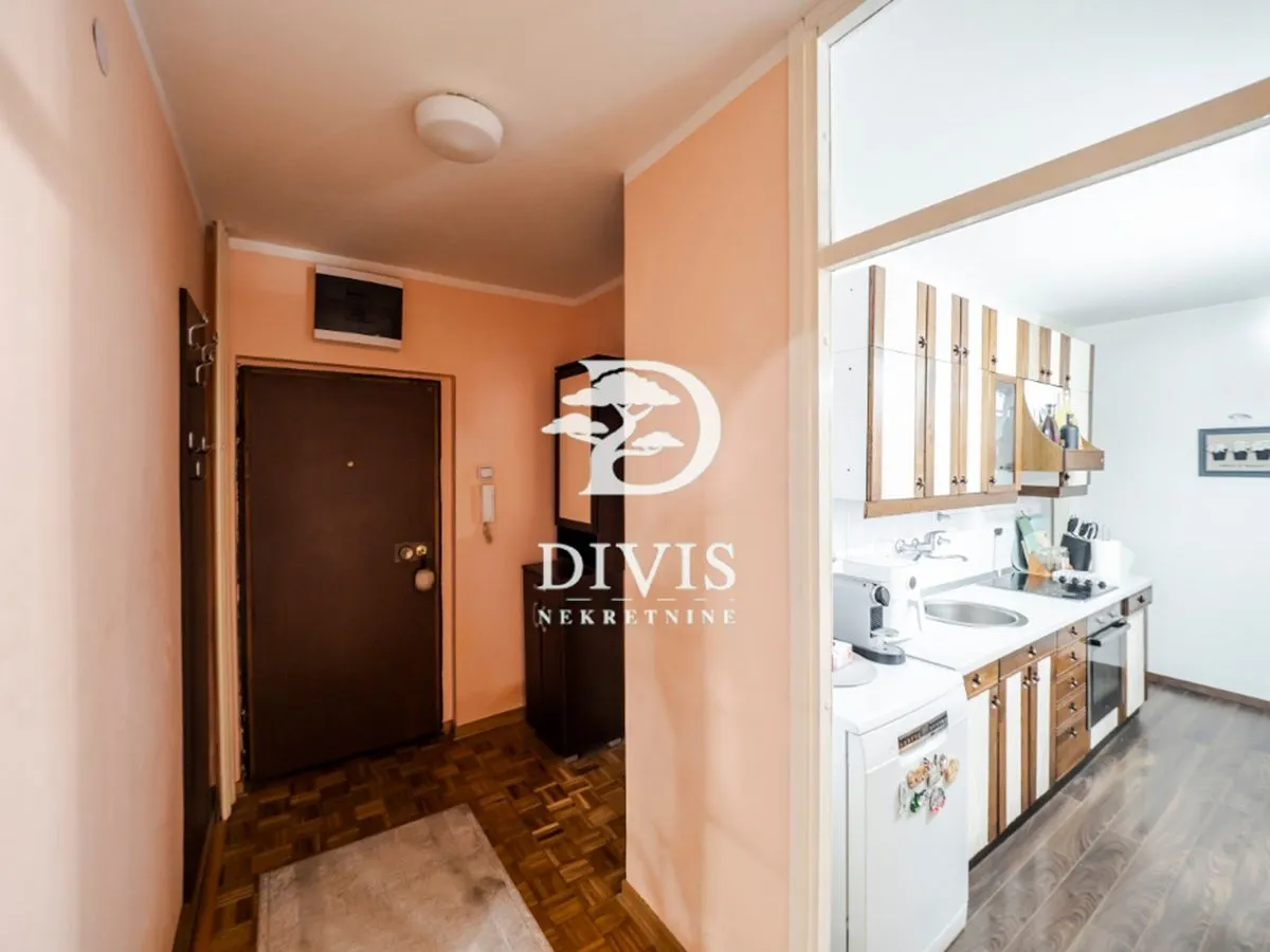 Prodaja, trosoban stan, 85m², Dorćol Sve Podlokacije, Beograd