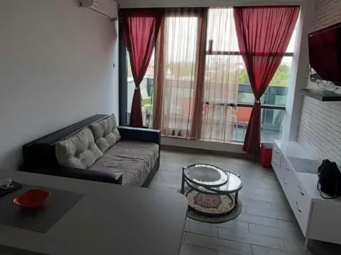 Prodaja, jednosoban stan, 42m², Bulevar Oslobodjenja, Novi Sad Sve Podlokacije
