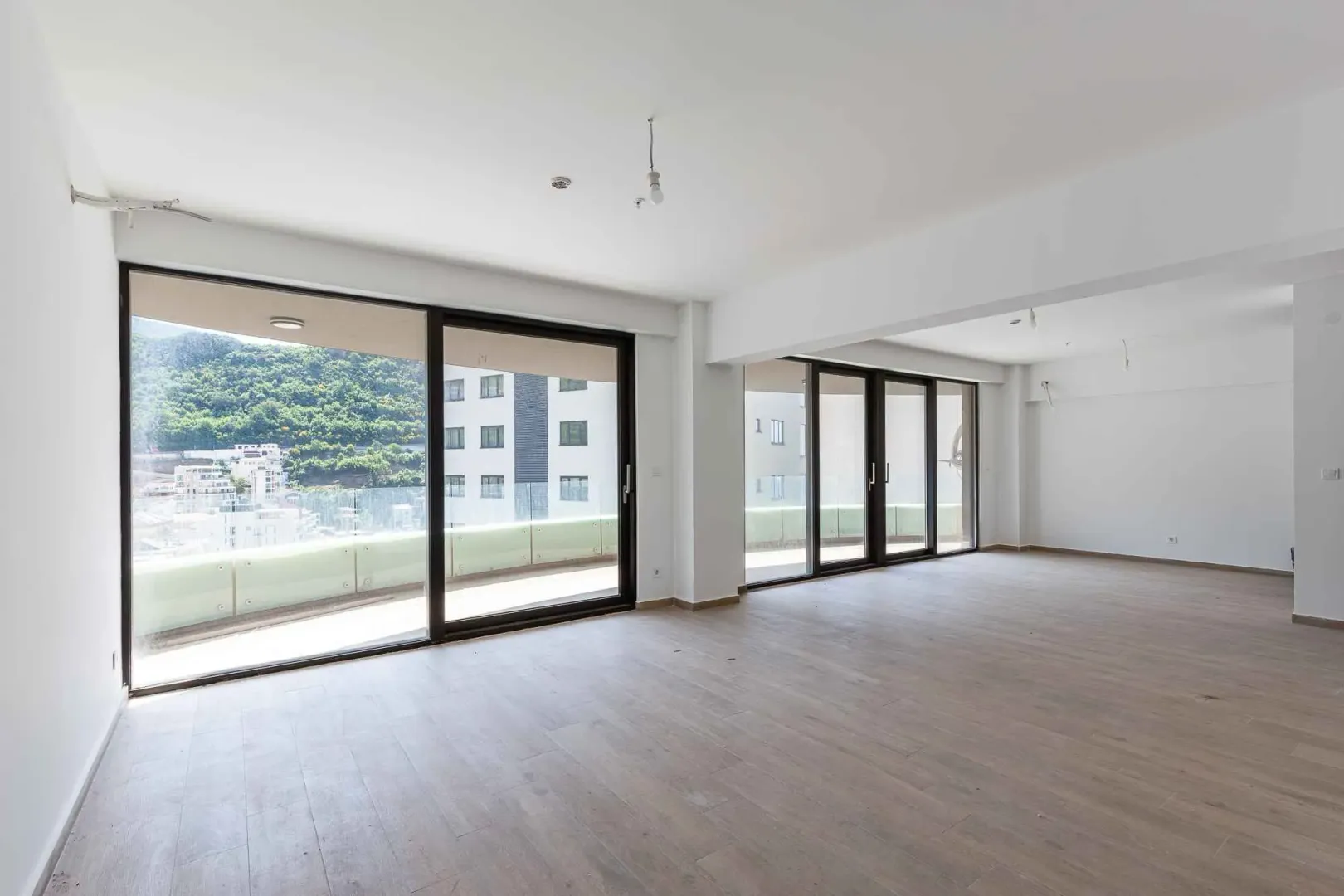 Prodaja, dvosoban stan, 140m², Rafailovići, Budva