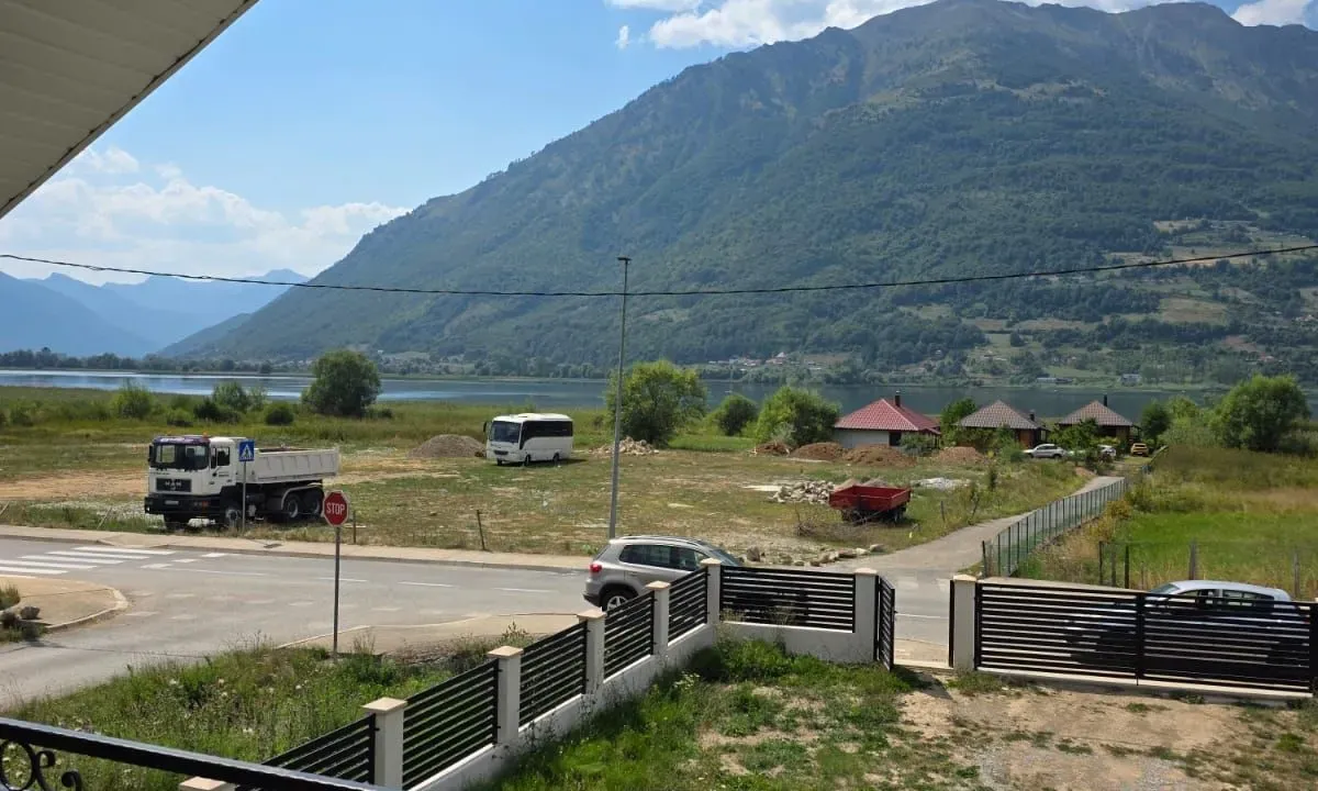 Prodaja, kuća, 140m², Centar, Plav