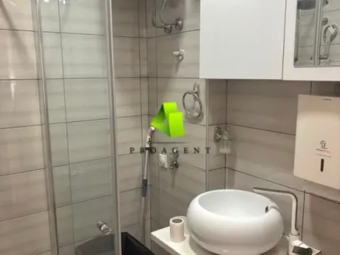 Izdavanje, poslovni prostor, 72m², Medijana, Niš - image 6