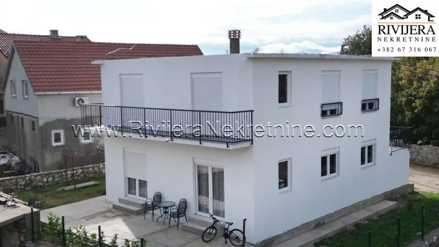 Prodaja, kuća, 150m², Podi, Herceg Novi