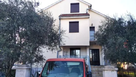 Rent, house, 250m², Masline, Podgorica - image 2