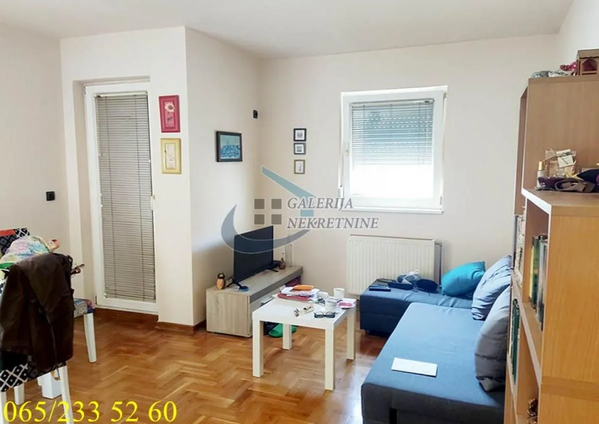 Prodaja, jednosoban stan, 36m², Kneževac, Beograd
