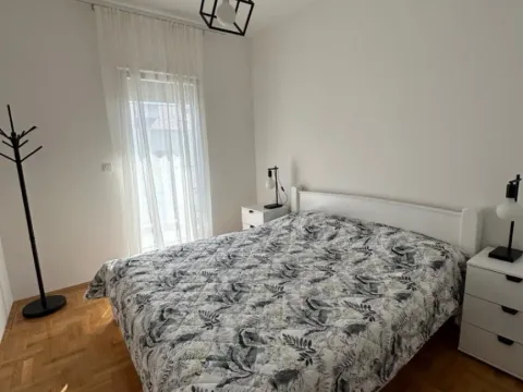 Izdavanje, jednosoban stan, 52m², Kava, Tivat - image 5