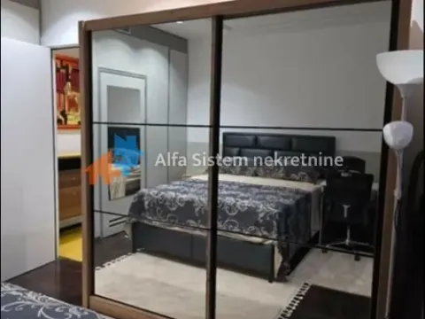 Rent, four bedroom apartment, 95m², Stari Grad, Beograd - image 20