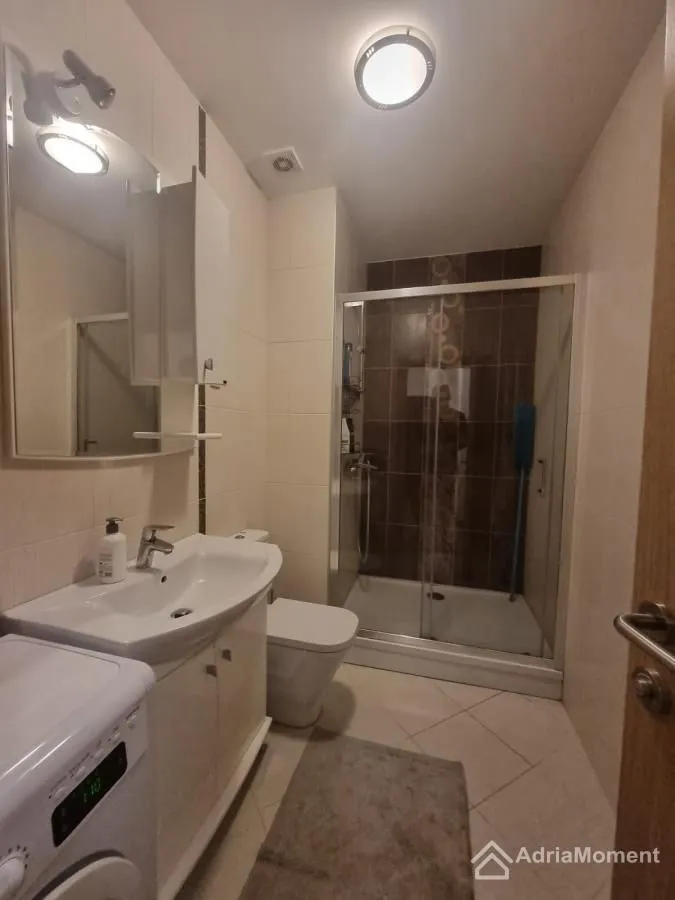 Sale, studio apartment, 70m², Bečići, Budva