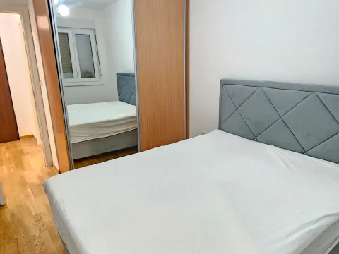 Rent, one bedroom apartment, 45m², City Kej, Podgorica - image 8