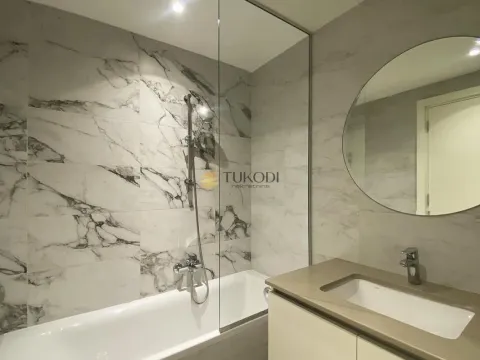 Izdavanje, trosoban stan, 82m², Savski Venac, Beograd - image 8