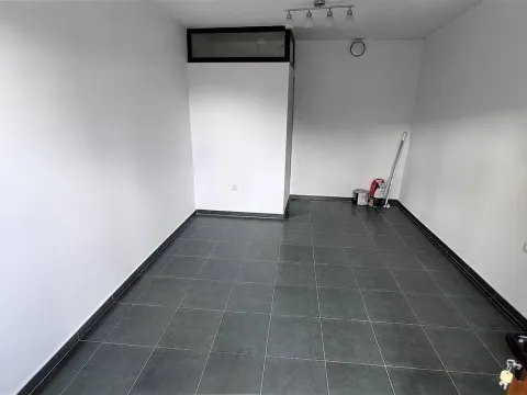 Rent, office space, 20m², Centar, Herceg Novi - image 2