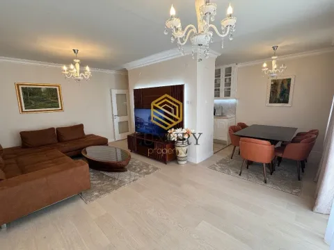 Izdavanje, dvosoban stan, 110m², Preko Morače, Podgorica - image 14