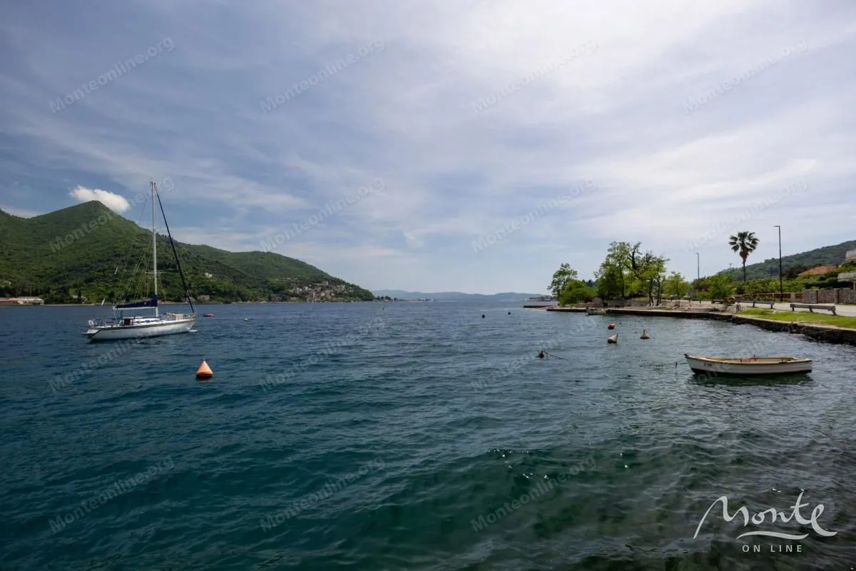 Prodaja, kuća, 92m², Đurići, Herceg Novi