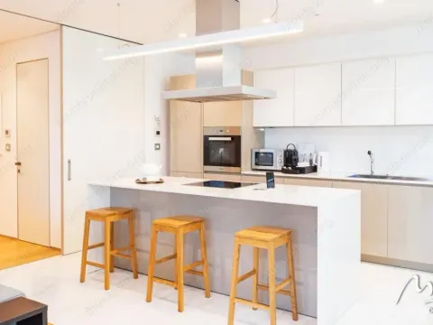 Prodaja, trosoban stan, 255m², Budva, Crna Gora - image 7