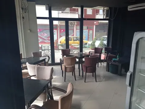 Rent, office space, 258m², Kraljevo, Srbija - image 2