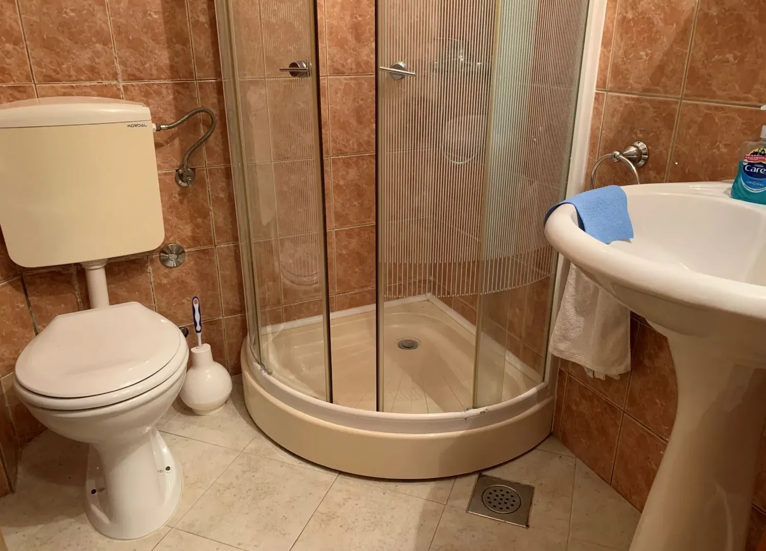 Izdavanje, kuća, 70m², Tivat, Crna Gora
