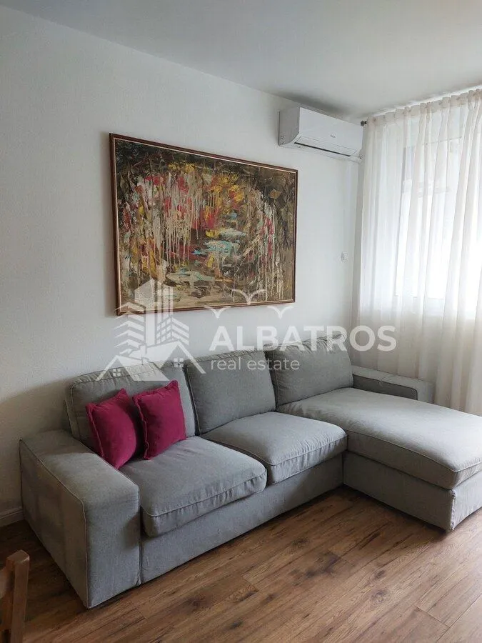 Rent, two bedroom apartment, 622m², Centar, Bar