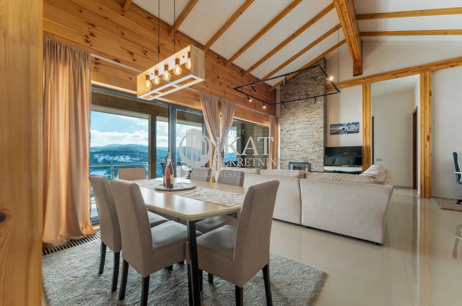 Prodaja, kuća, 152m², Zlatibor, Srbija