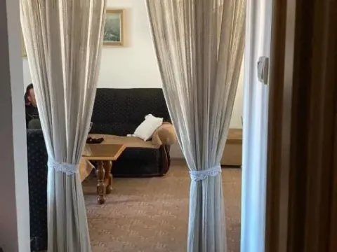 Prodaja, dvosoban stan, 67m², Kotor, Crna Gora - image 2