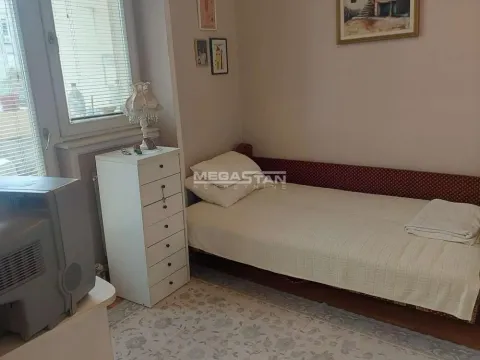 Sale, office space, 68m², Stari Grad, Beograd - image 2