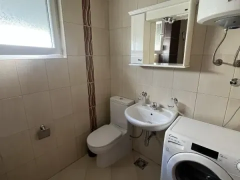 Rent, one bedroom apartment, 54m², Bar, Crna Gora - image 9