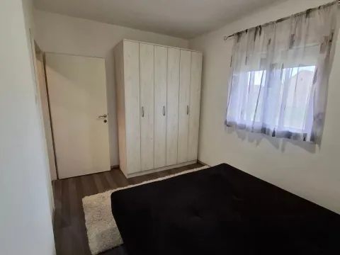 Izdavanje, dvosoban stan, 60m², Donja Gorica, Podgorica - image 5