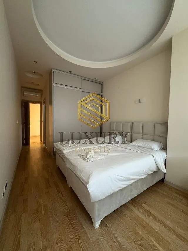Prodaja, dvosoban stan, 117m², Centar, Budva