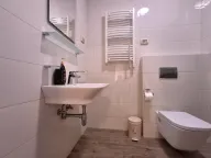 Rent, office space, 75m², City Kvart, Podgorica - image 12