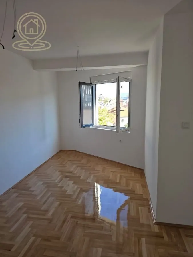 Rent, two bedroom apartment, 54m², Medijana, Niš