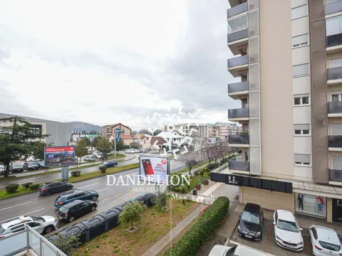 Izdavanje, jednosoban stan, 45m², City Kvart, Podgorica - image 13