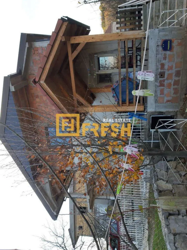 Prodaja, kuća, 160m², Vranići, Podgorica