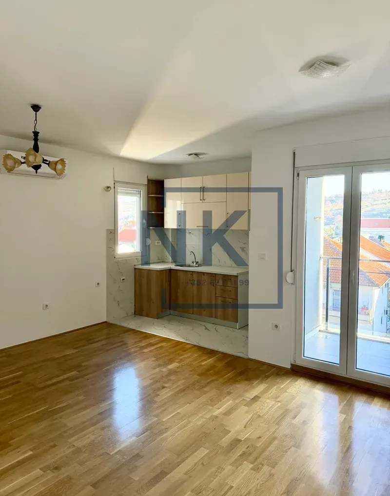 Prodaja, dvosoban stan, 46m², Dalmatinska ulica, Podgorica