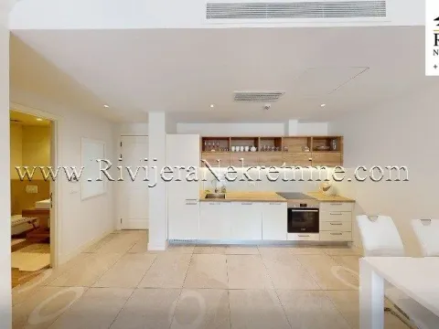 Prodaja, jednosoban stan, 57m², Luštica Bay, Tivat - image 3