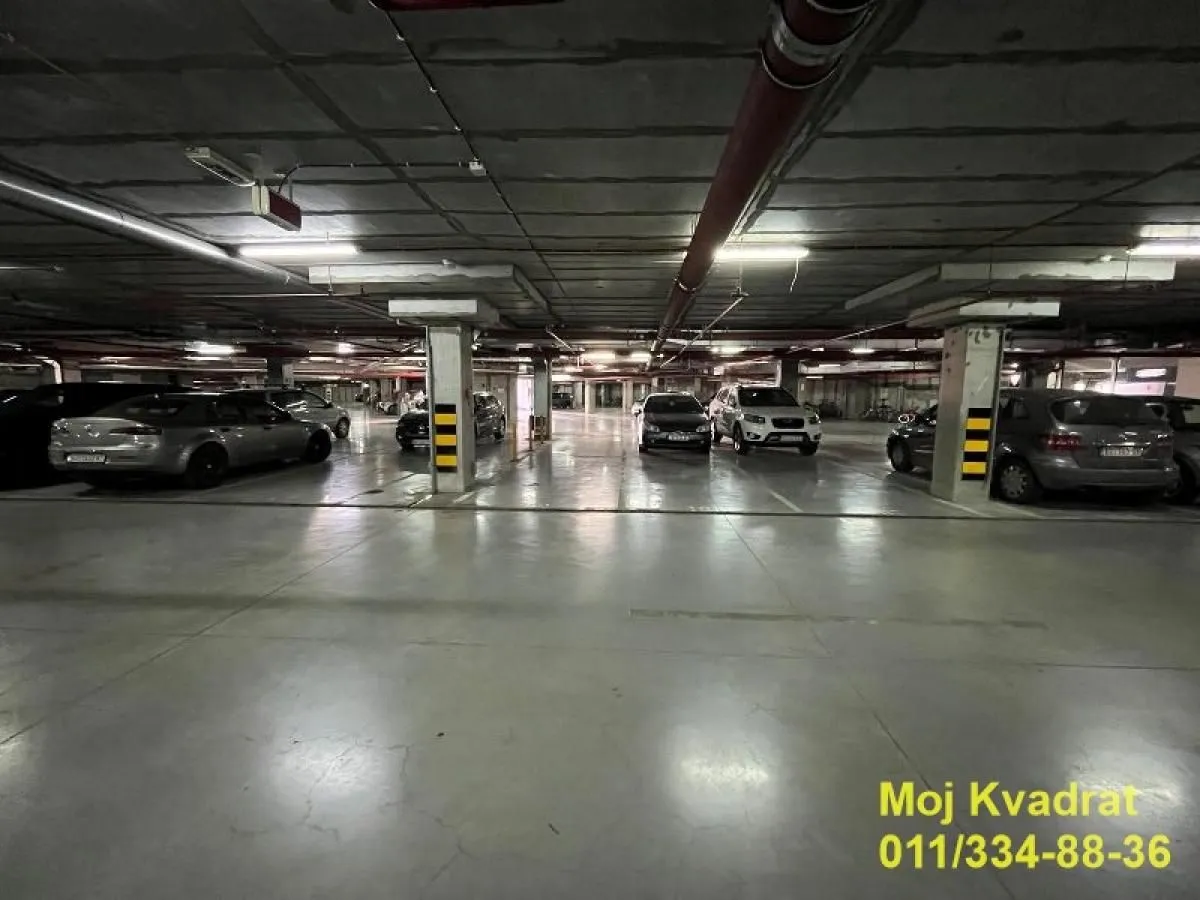 Prodaja, trosoban stan, 106m², Novi Beograd Blok 67, Novi Beograd Sve Podlokacije