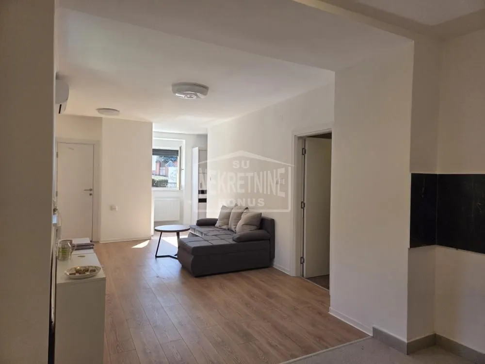 Prodaja, jednosoban stan, 43m², Gat, Subotica